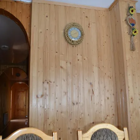 게스트하우스 карпатський дуб *