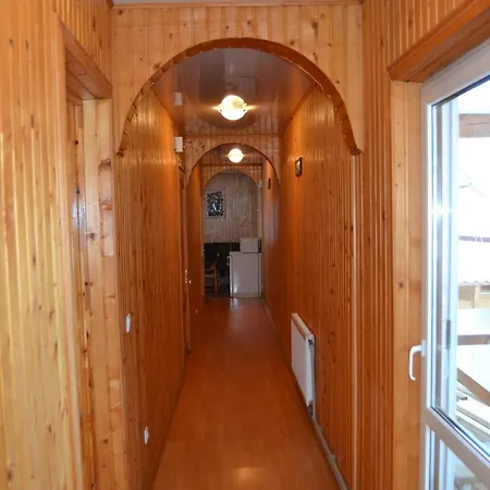 карпатський дуб 게스트하우스 야렘체